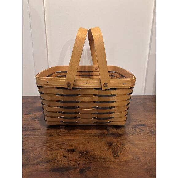Longaberger Other - Longaberger 1996 12"‎ x 12" Pie/Cake Basket